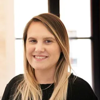 Angelique Wahl, Back Office bei atra consulting