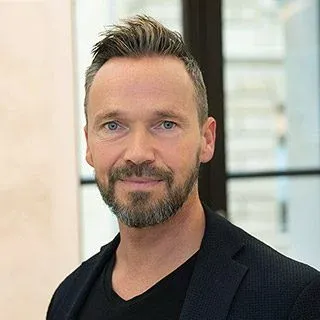 Michael Schwarze, Geschäftsführer bei atra consulting
