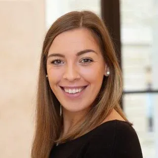 Sarah Lorsbach, HR & Back Office bei atra consulting